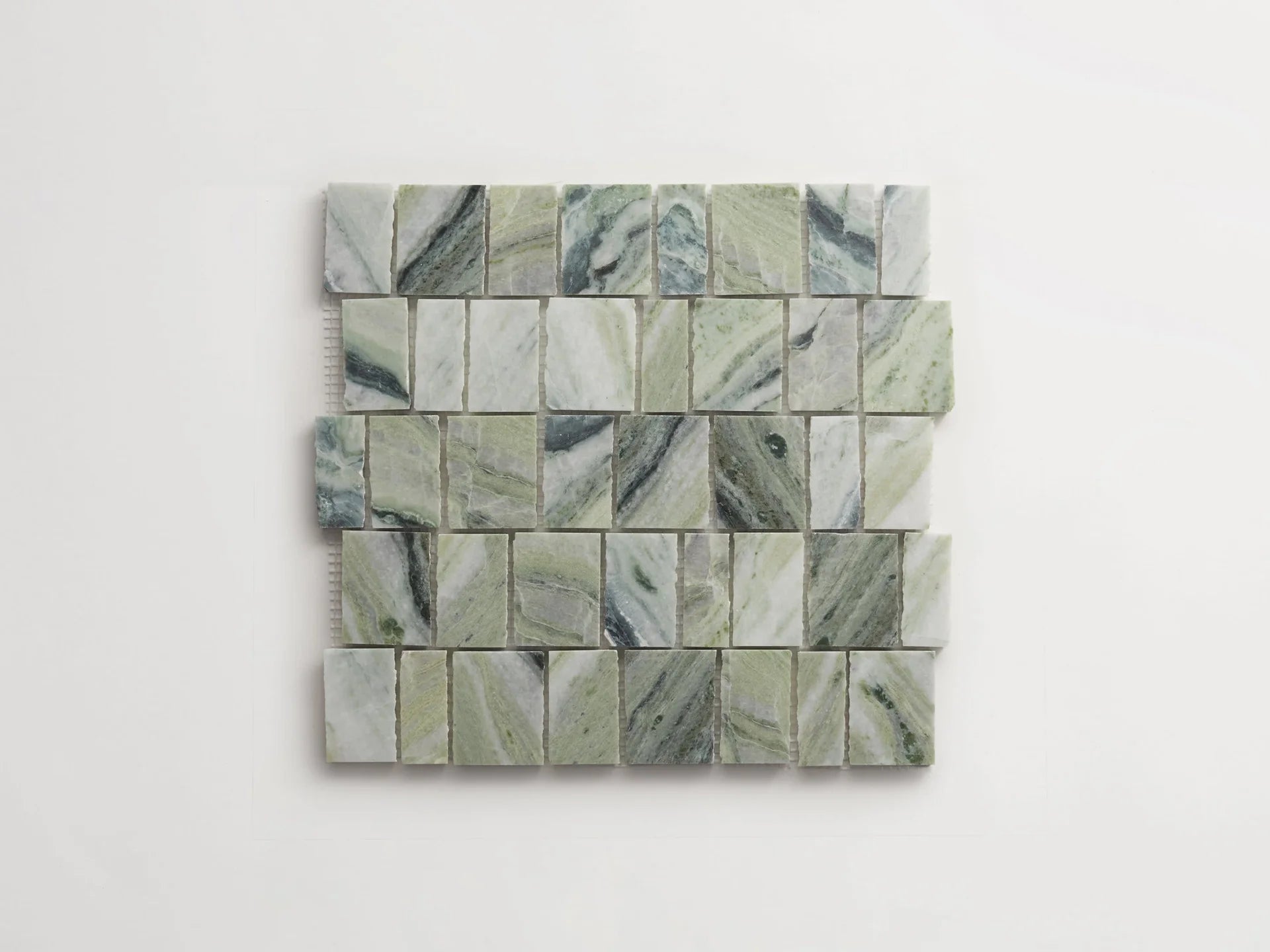 Green gemstone Mosaic grid